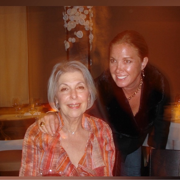 Meet your Posher, Lisa - Picture 6 of 16